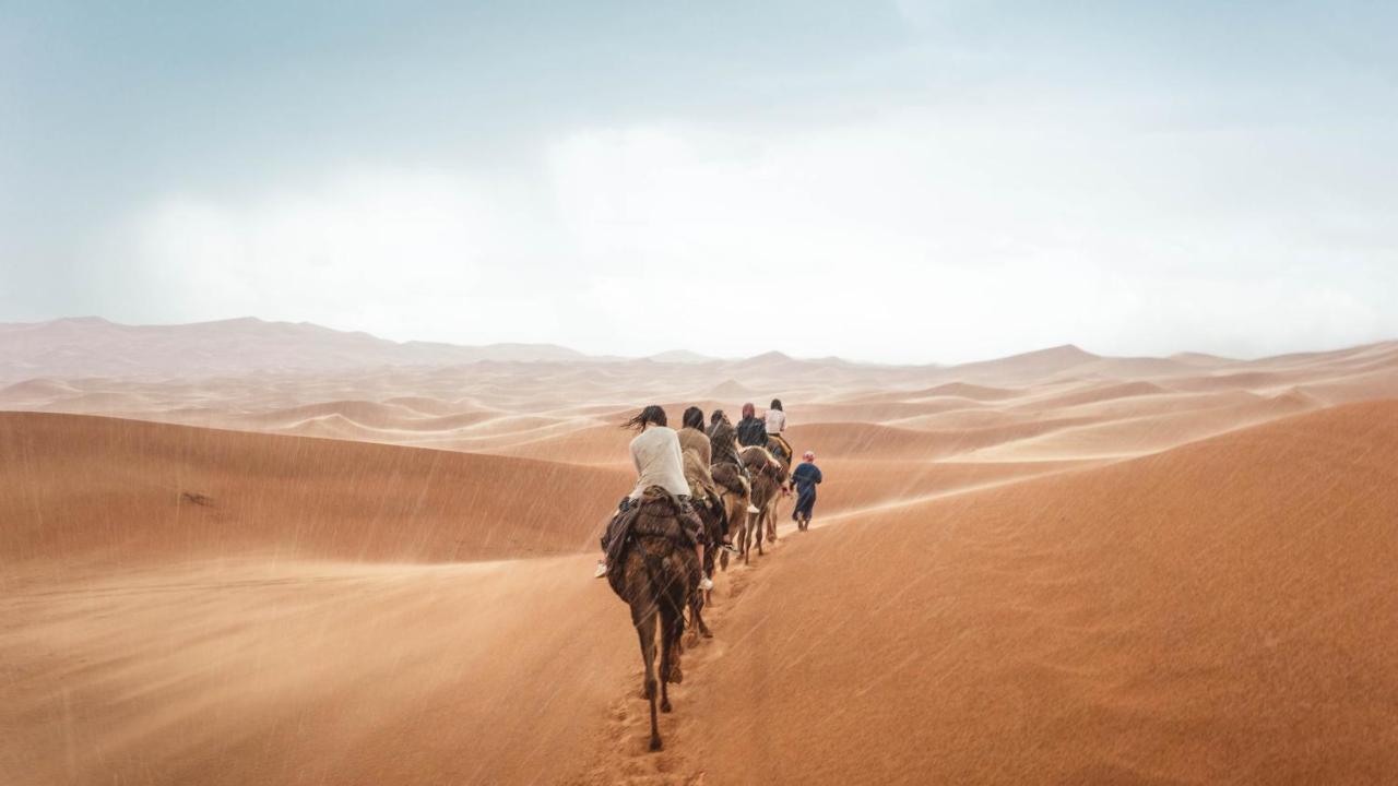 Merzouga Highdune Camp With Heated Tents Bagian luar foto