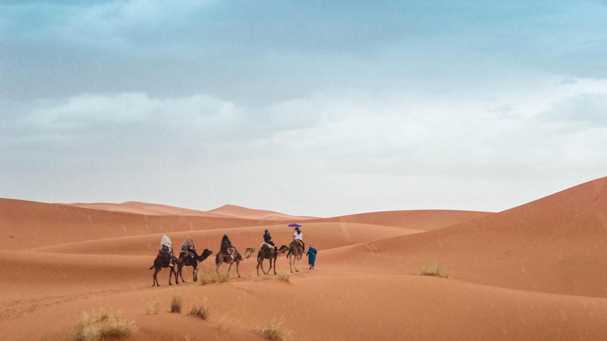 Merzouga Highdune Camp With Heated Tents Bagian luar foto